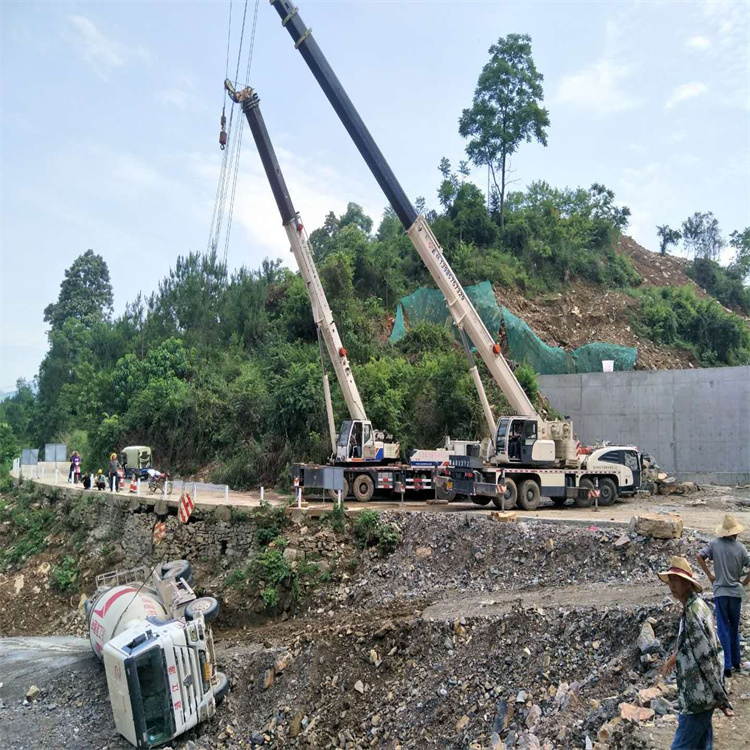 盐城盐城24小时应急道路救援吊装吊装现场实拍